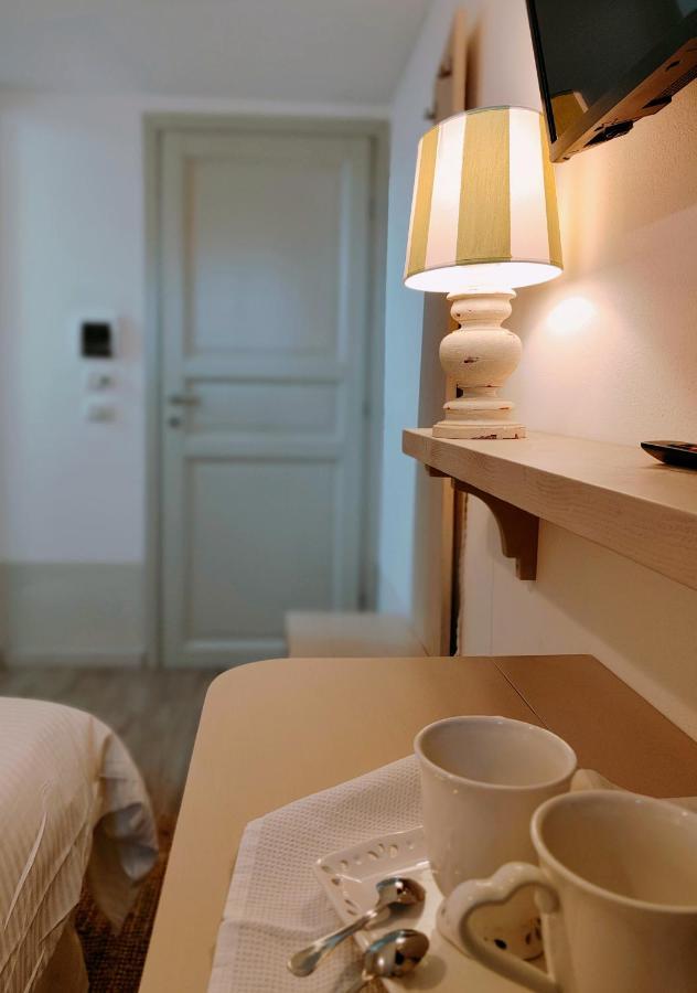 Il Cortiletto - Suites & Apartments 피스토이아 외부 사진